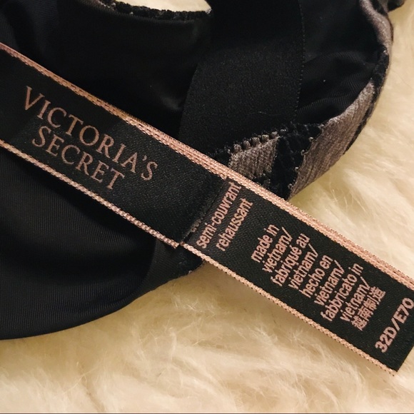 Victoria’s Secret Gray & Black Striped Uplift Semi Demi Strappy Bra Size 32D - Picture 6 of 7